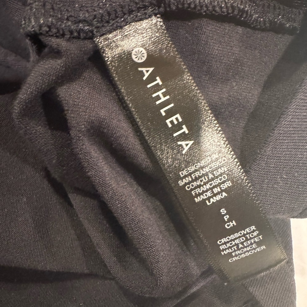 ATHLETA Ruched‎ Tee - Picture 6 of 6